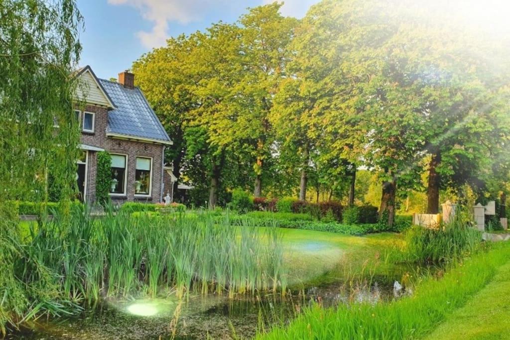 The Barn - Aurora Hoeve - Loft Met Jacuzzi Oldekerk Exterior foto